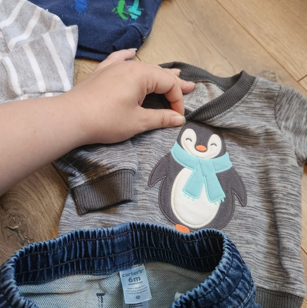 Carter's boys 6 months Outfits